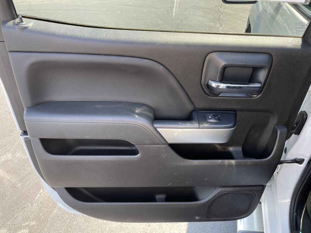 2018 Chevrolet Silverado 1500 Image 17