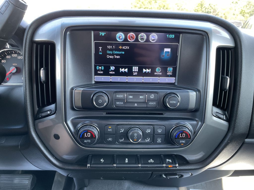 2018 Chevrolet Silverado 1500 Image 19