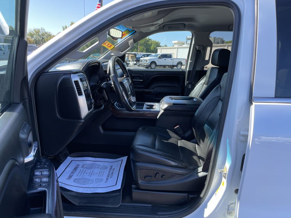 2017 GMC Sierra Image 11