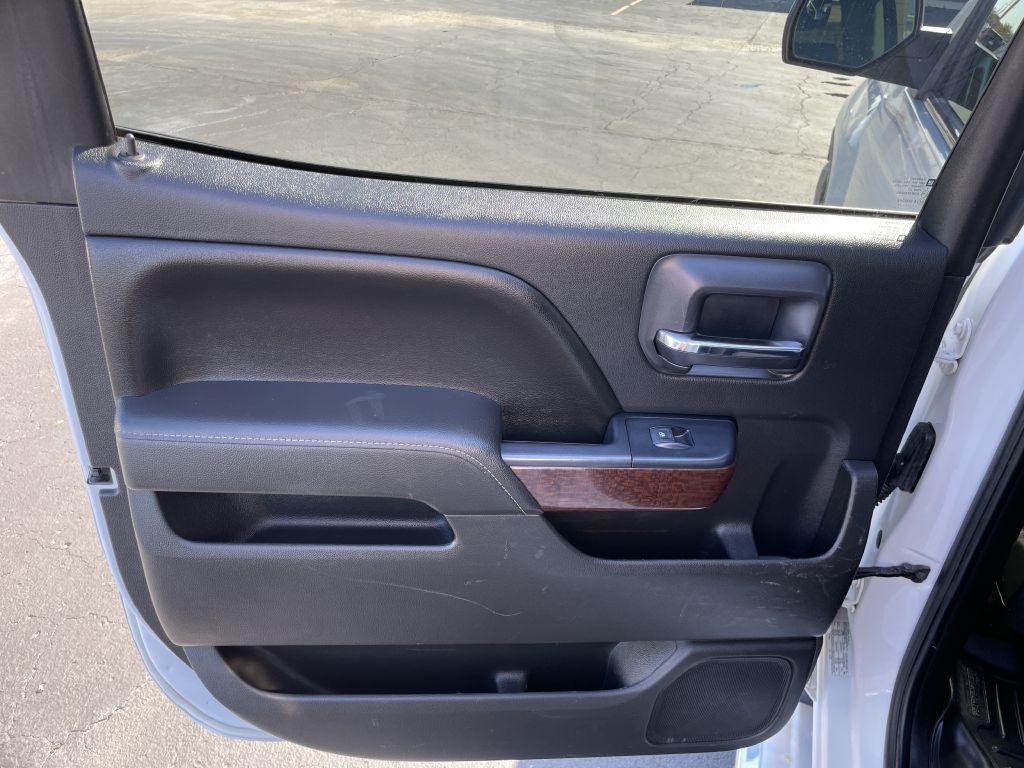 2017 GMC Sierra Image 17