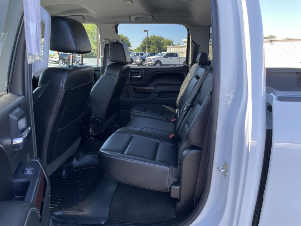 2017 GMC Sierra Image 18
