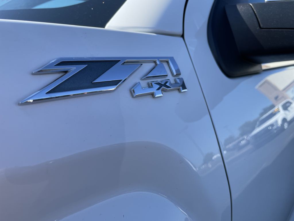 2017 GMC Sierra Image 36