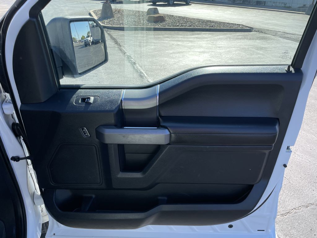 2016 Ford F-150 Image 12