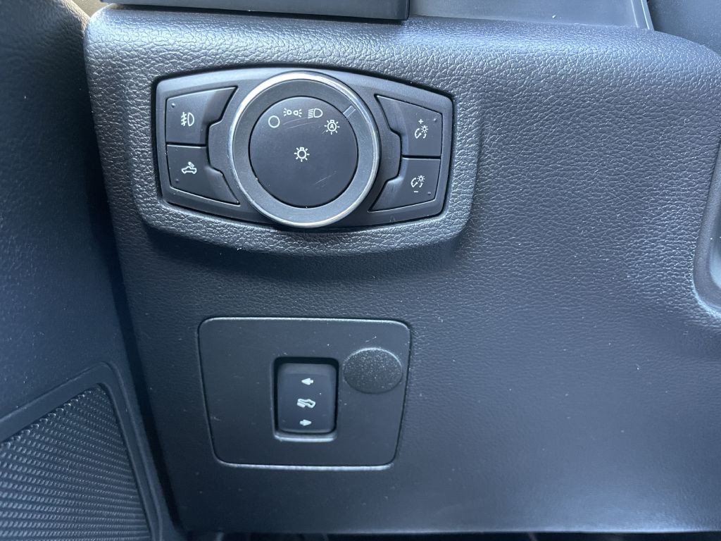 2016 Ford F-150 Image 27
