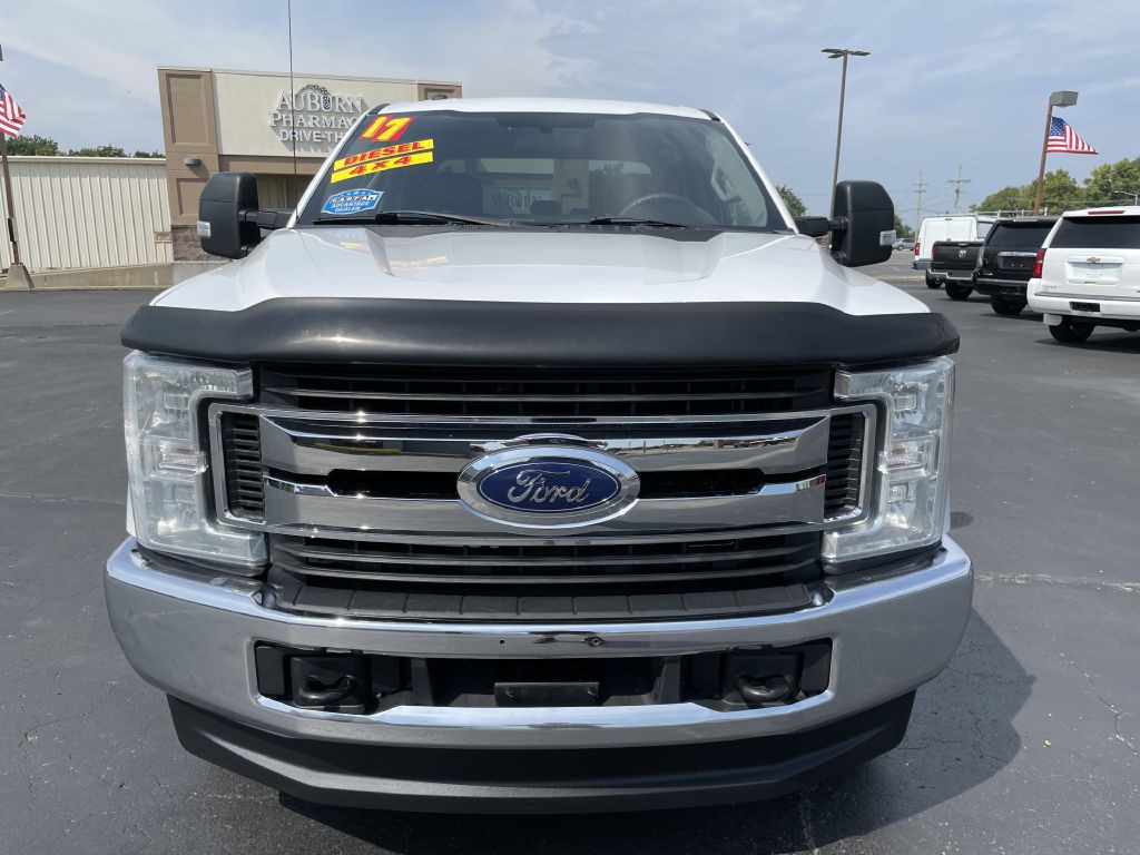 2017 Ford F-350 Image 2