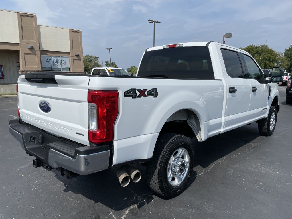 2017 Ford F-350 Image 7