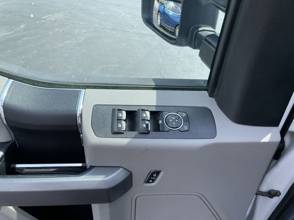 2017 Ford F-350 Image 10