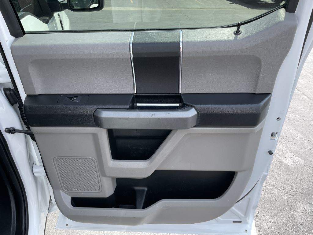 2017 Ford F-350 Image 15