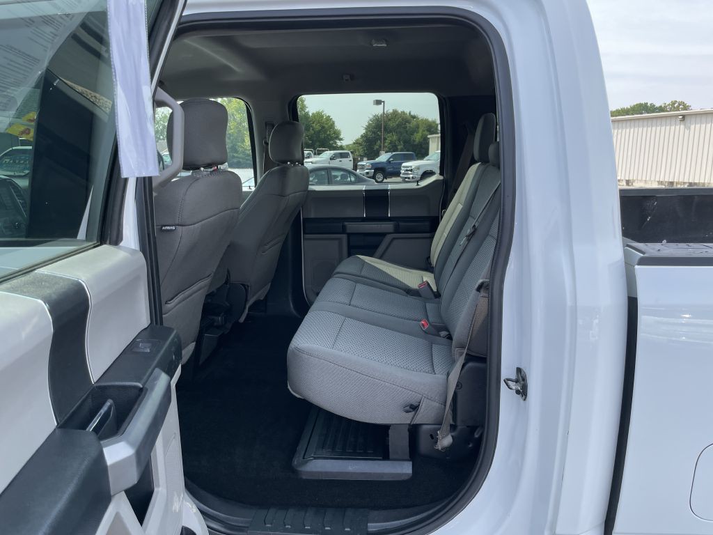 2017 Ford F-350 Image 18