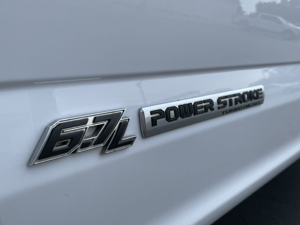 2017 Ford F-350 Image 34