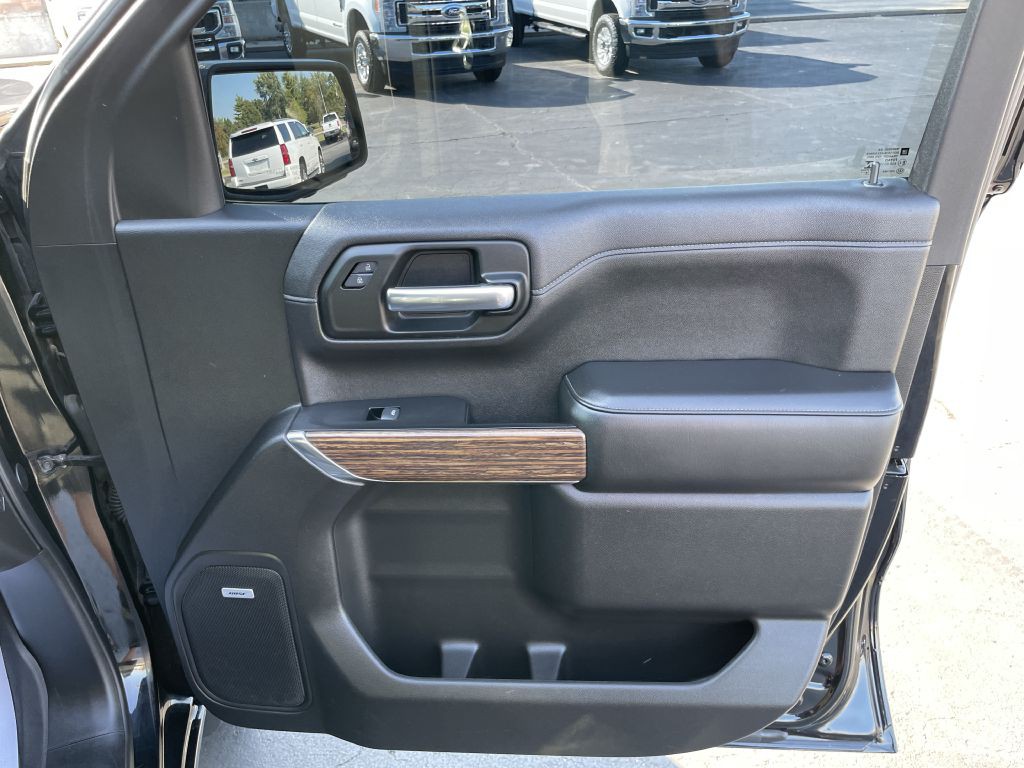 2019 Chevrolet Silverado 1500 Image 12