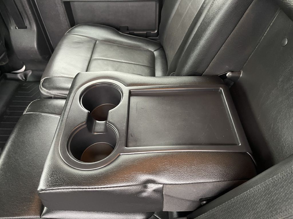 2015 Ford F-350 Image 32