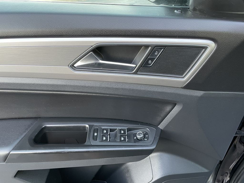 2018 Volkswagen Atlas Image 9