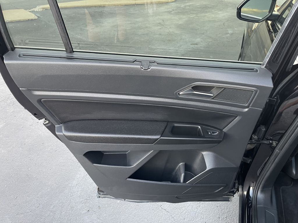 2018 Volkswagen Atlas Image 17