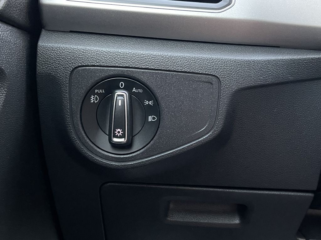 2018 Volkswagen Atlas Image 25