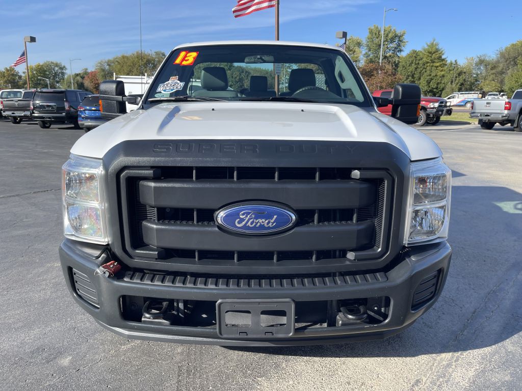2013 Ford F-250 Image 2