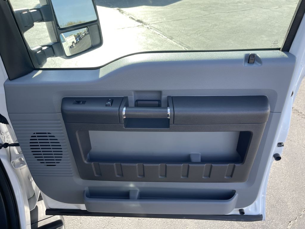 2013 Ford F-250 Image 12