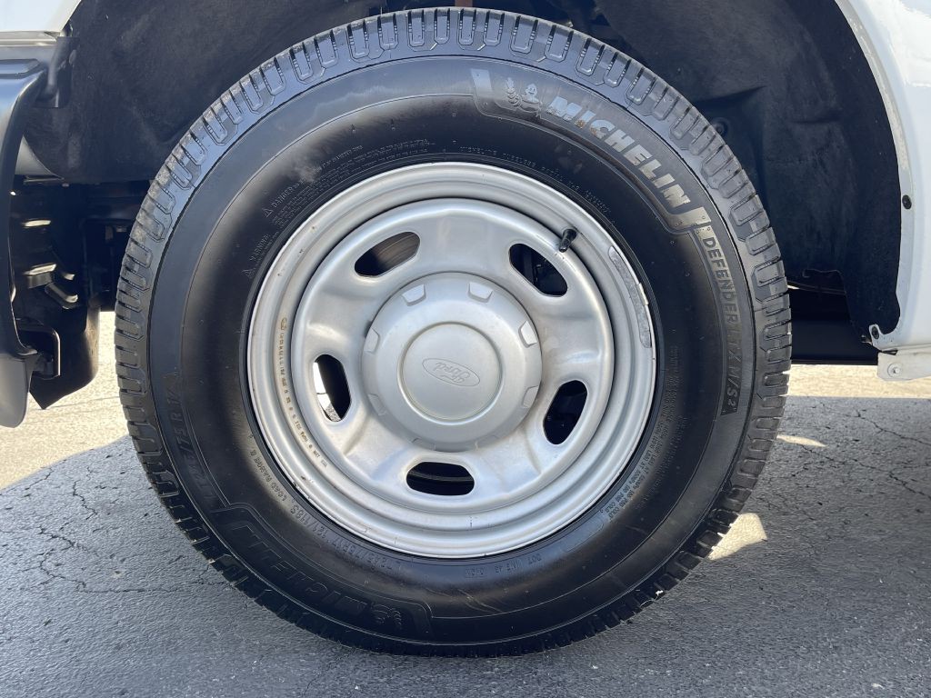 2013 Ford F-250 Image 25