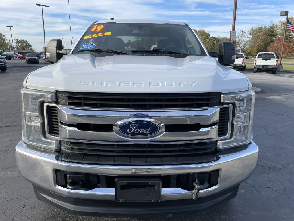 2019 Ford F-250 Image 2