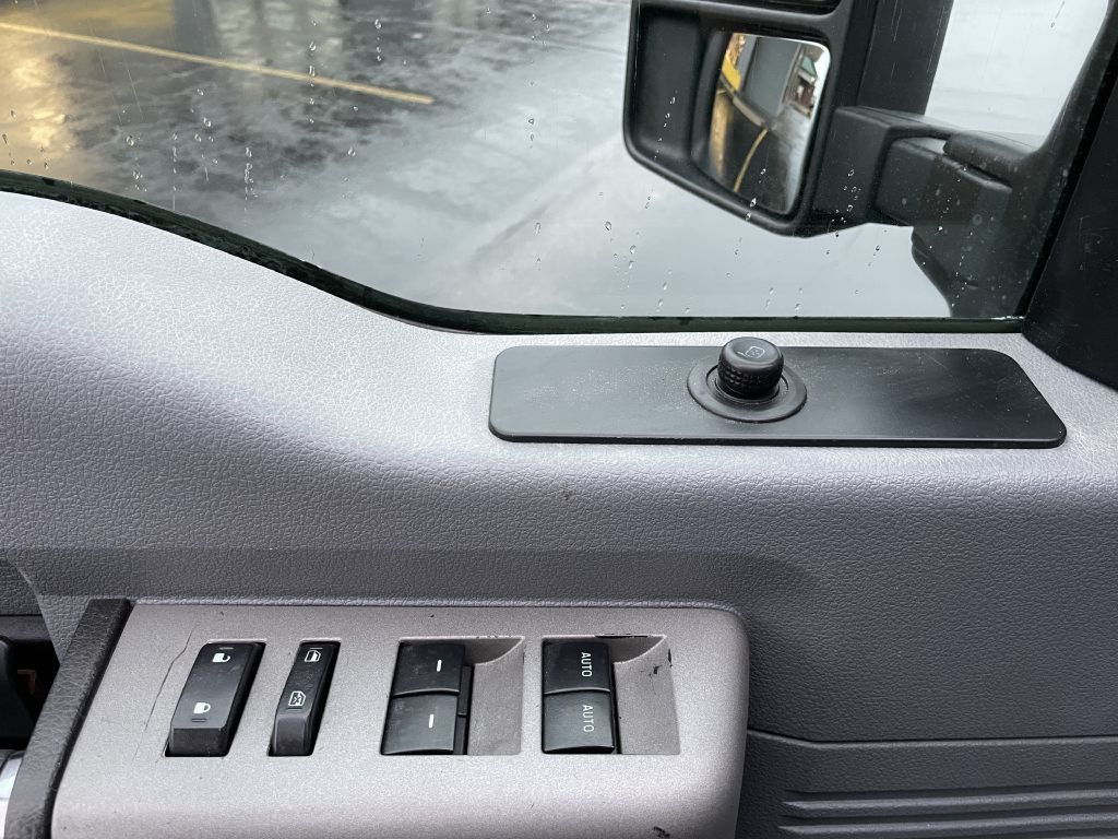 2013 Ford F-350 Image 10