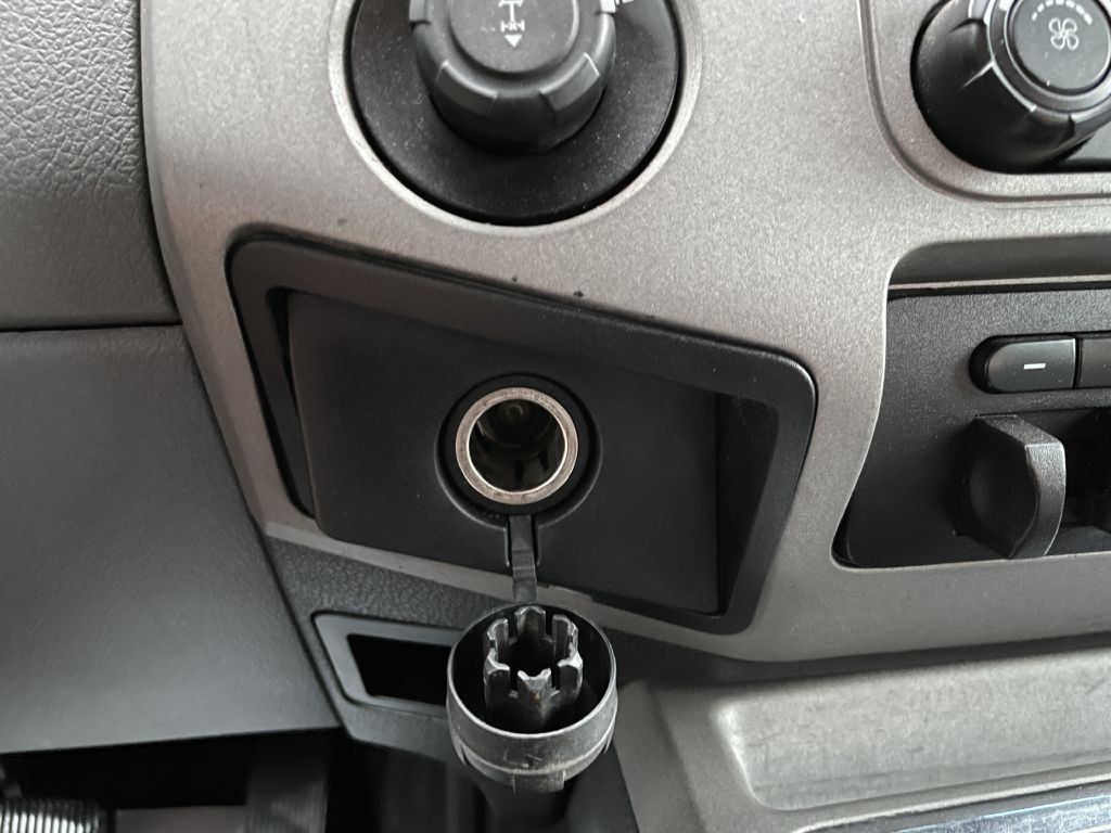 2013 Ford F-350 Image 21