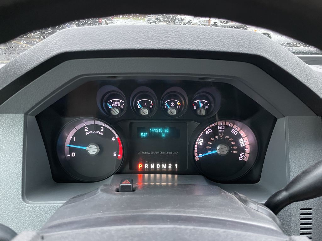 2013 Ford F-350 Image 26