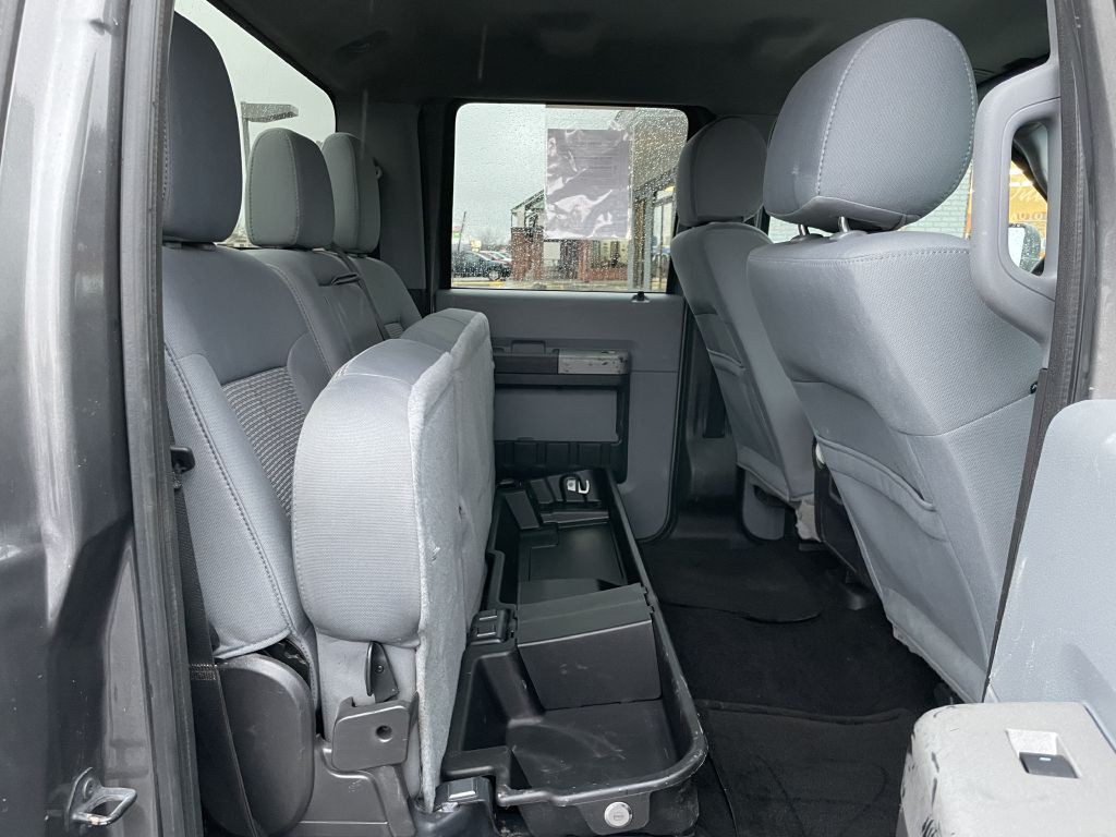 2013 Ford F-350 Image 29