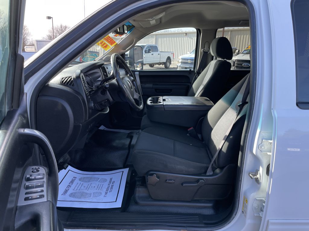 2011 GMC Sierra Image 10