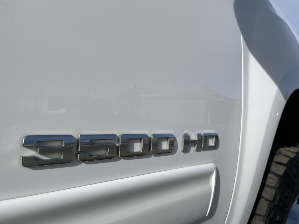 2011 GMC Sierra Image 26