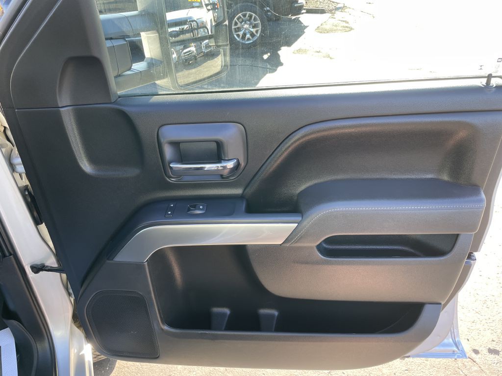2017 Chevrolet Silverado 1500 Image 11