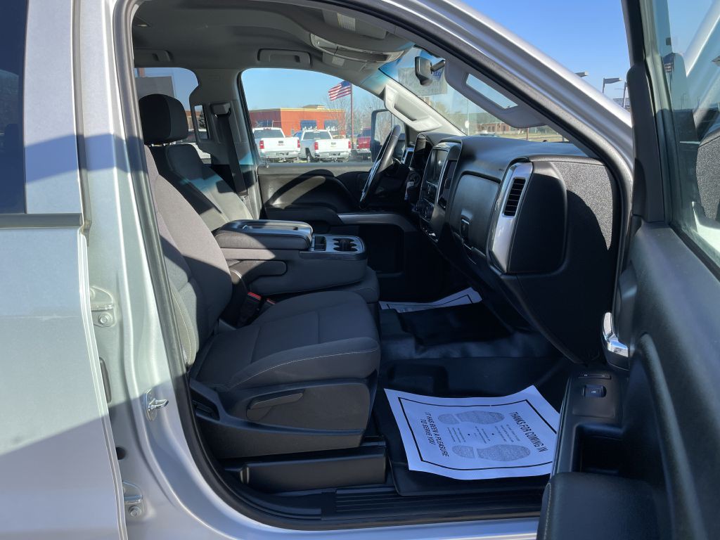 2017 Chevrolet Silverado 1500 Image 12