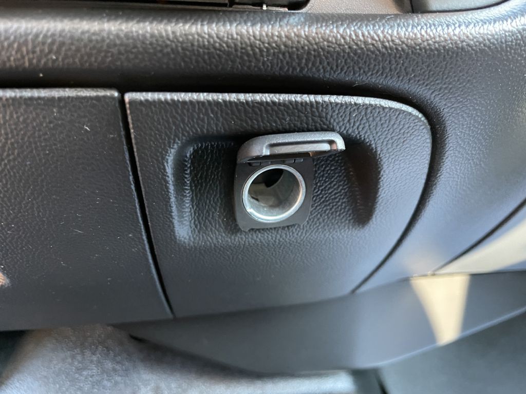 2017 Chevrolet Silverado 1500 Image 19