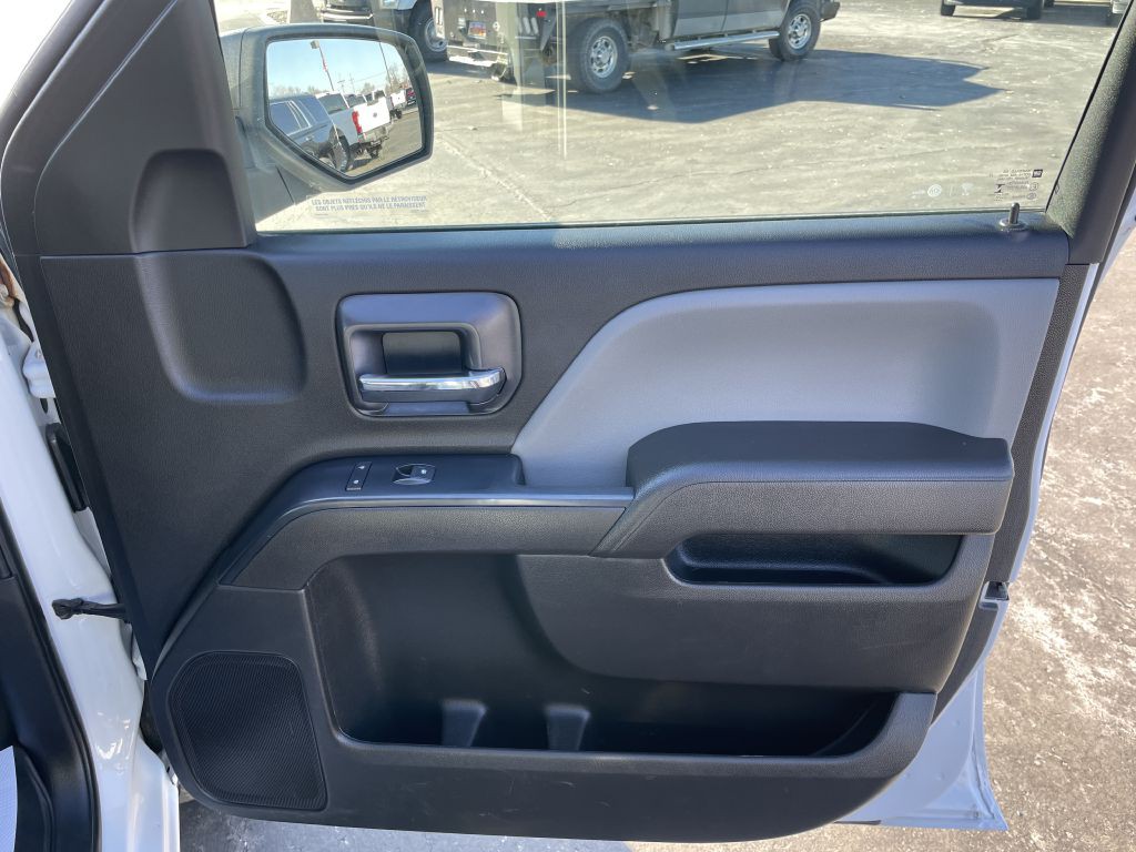 2017 Chevrolet Silverado 1500 Image 12