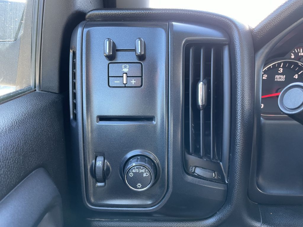 2017 Chevrolet Silverado 1500 Image 19