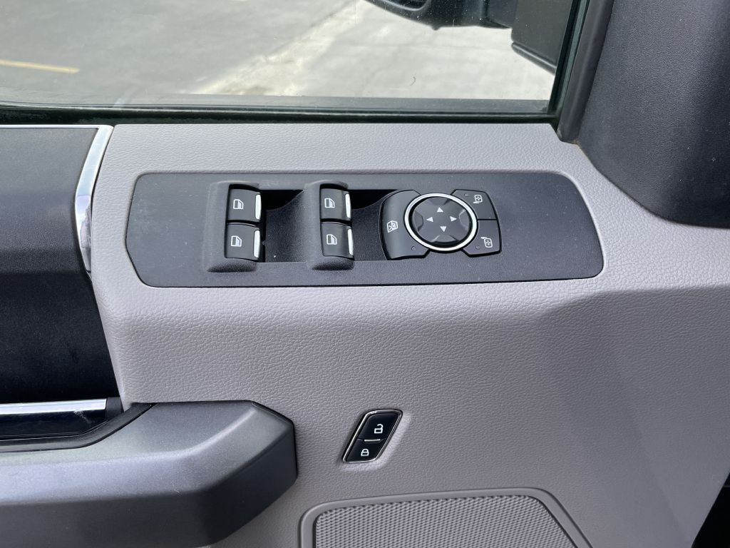 2017 Ford F-250 Image 10