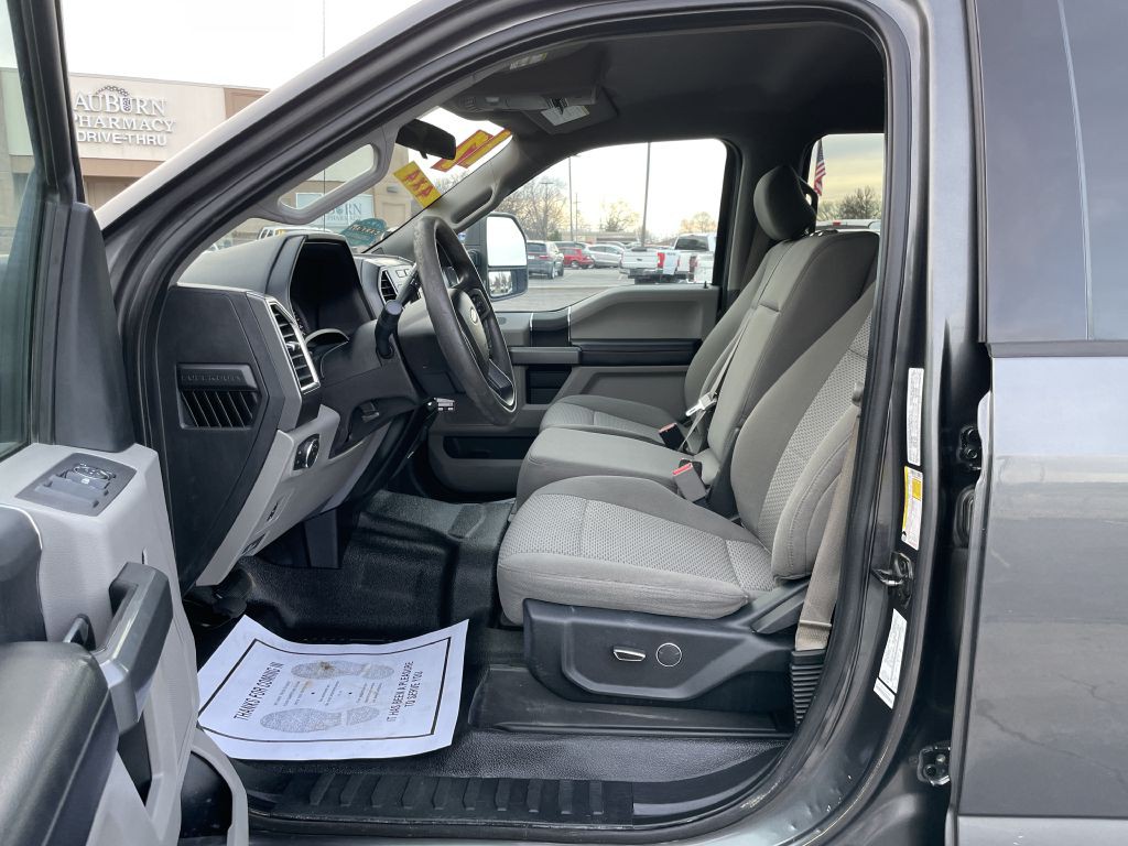 2017 Ford F-250 Image 11