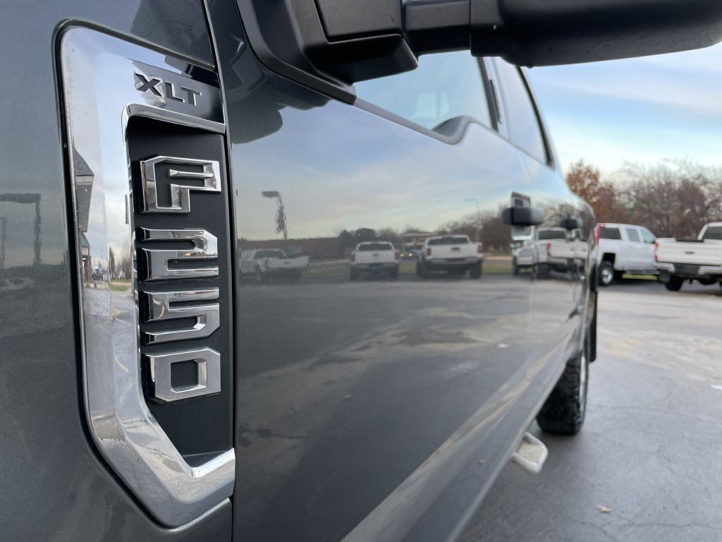 2017 Ford F-250 Image 33