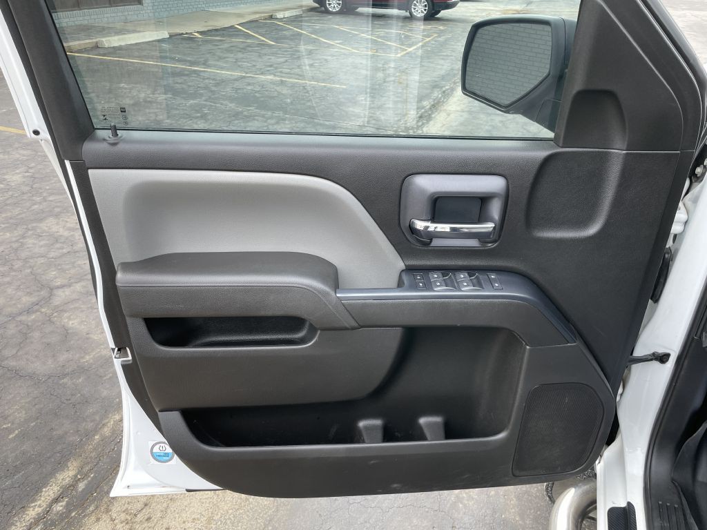 2017 Chevrolet Silverado 1500 Image 9