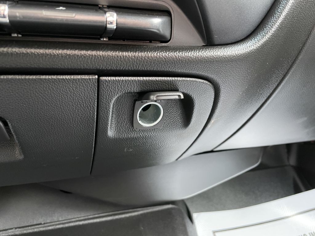 2017 Chevrolet Silverado 1500 Image 19