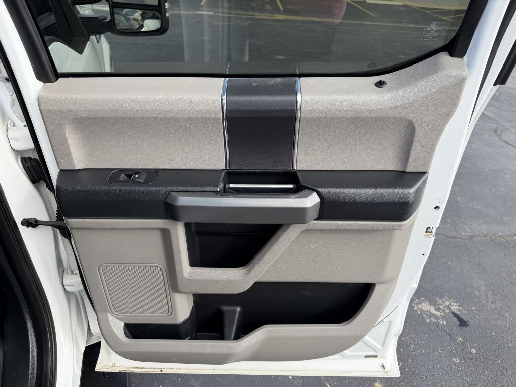 2016 Ford F-150 Image 13