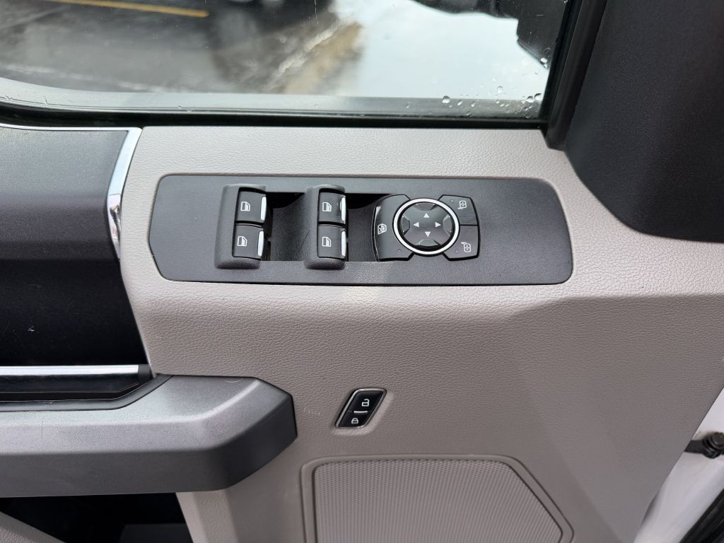 2017 Ford F-350 Image 10