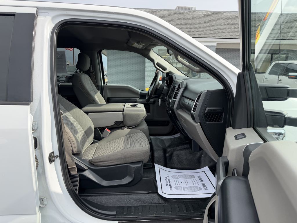 2017 Ford F-350 Image 13
