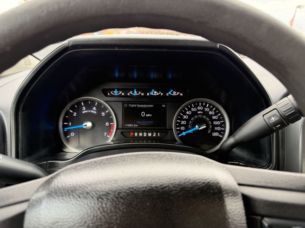 2017 Ford F-350 Image 27