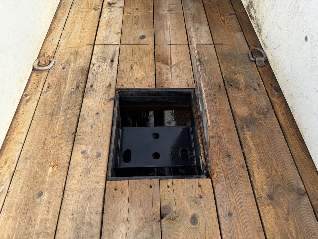 2017 Ford F-350 Image 33