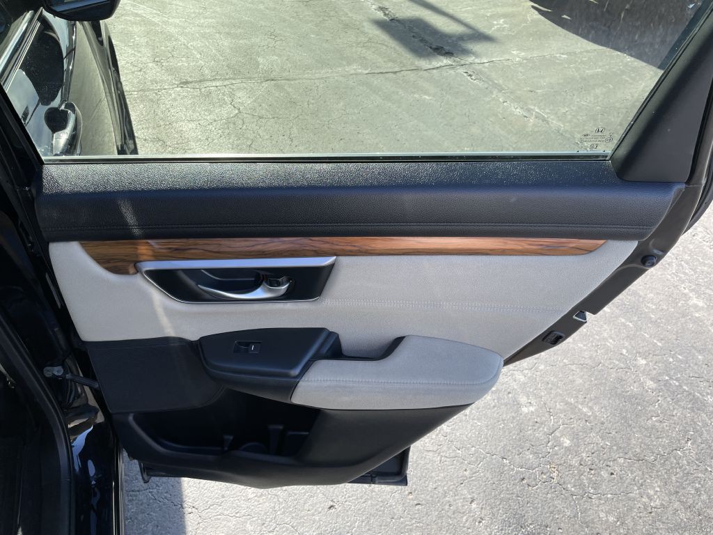 2017 Honda CR-V Image 14