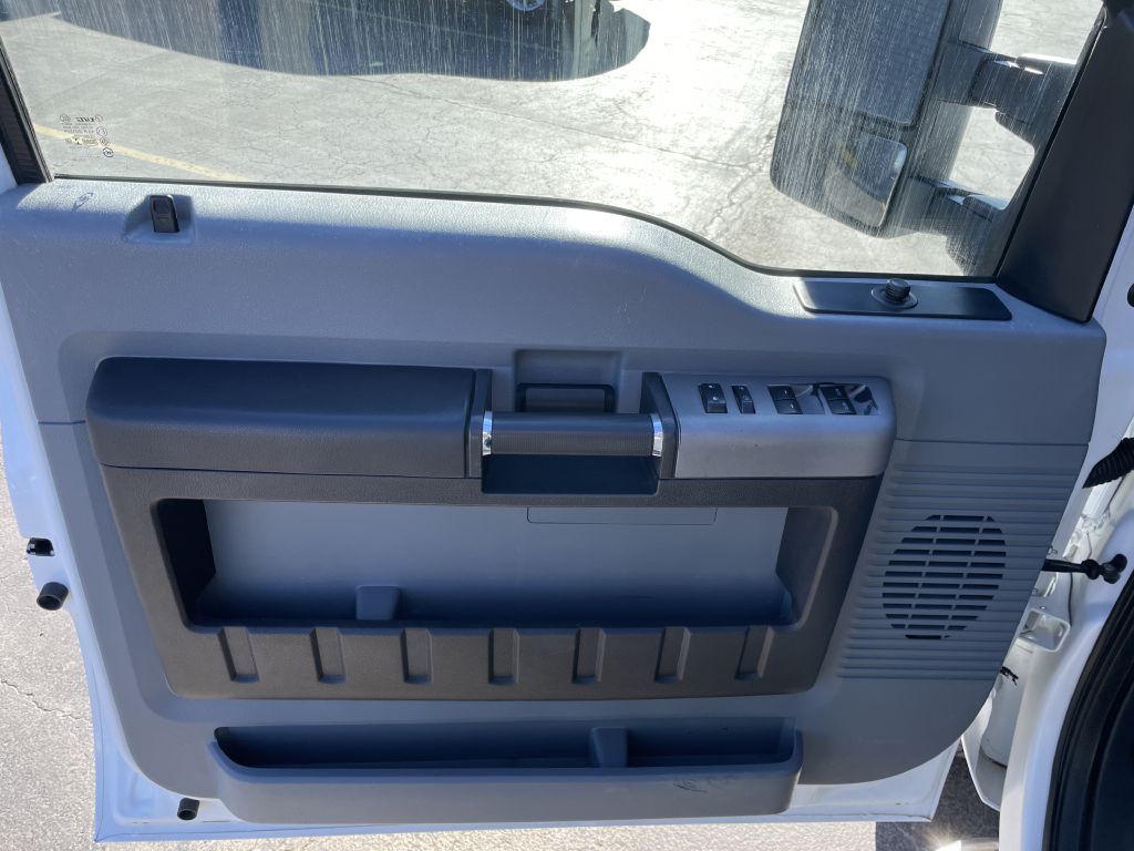 2016 Ford F-250 Image 9