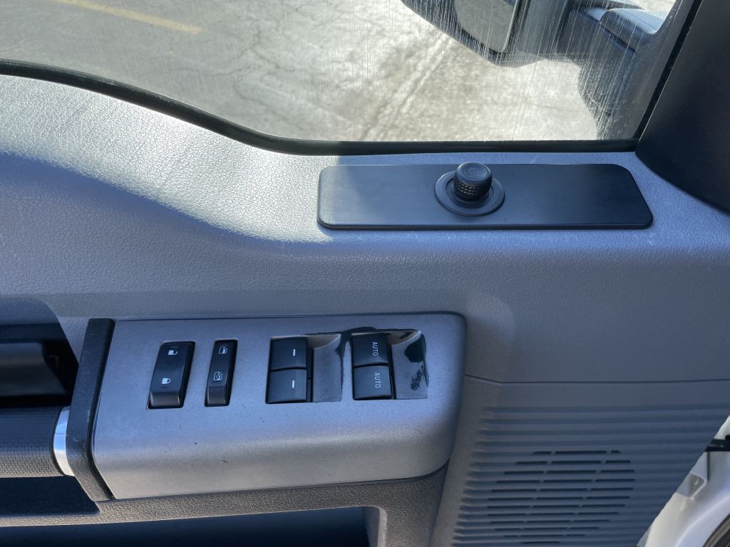 2016 Ford F-250 Image 10