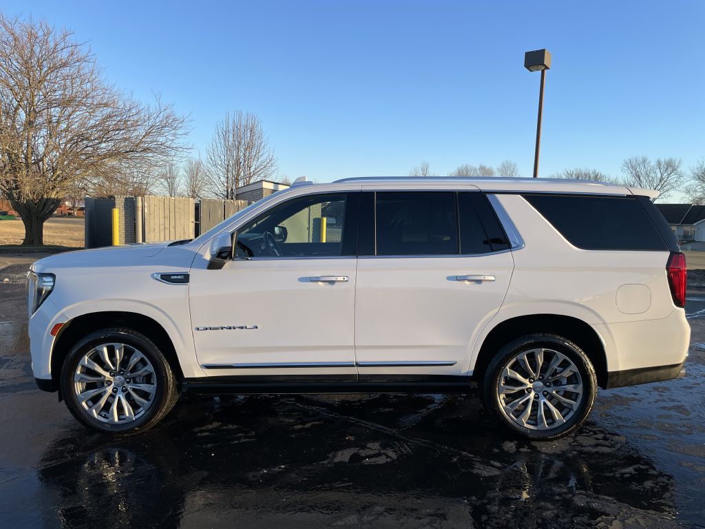 2021 GMC Yukon Image 8