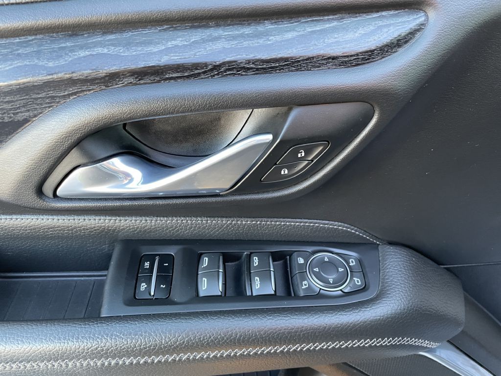 2021 GMC Yukon Image 10