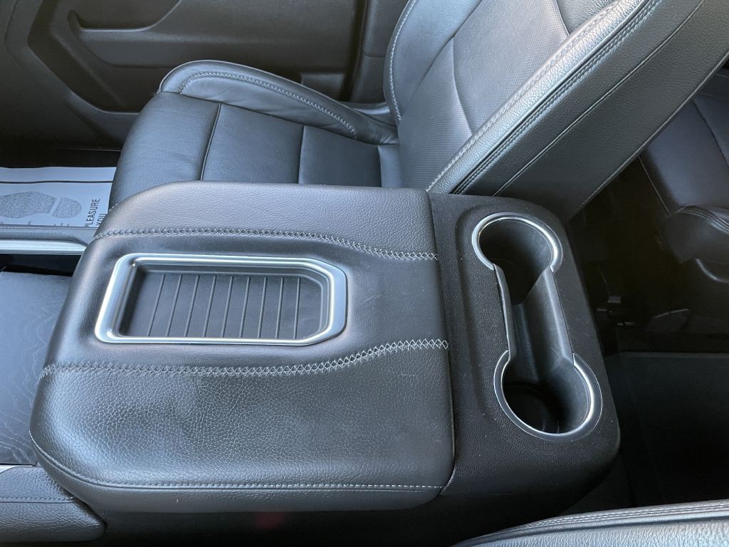 2021 GMC Yukon Image 23